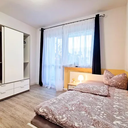 Mit Balkon In * Zwickau