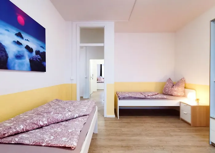 Apartment Mit Balkon In Zwickau